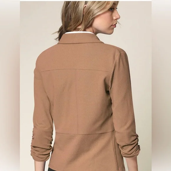 LIKE NEW Lock and Love Women 3/4 Sleeve Blazer. - Picture 3 of 9